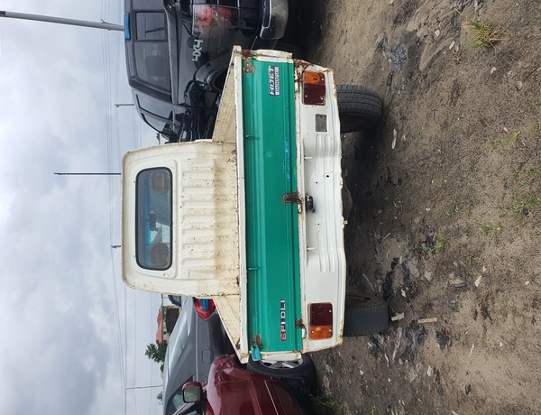 Daihatus hijet 2002 In Lagos