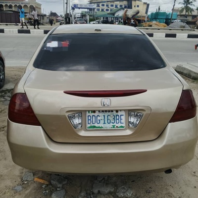 Honda Accord 2007 (gold) In Ajah Lagos