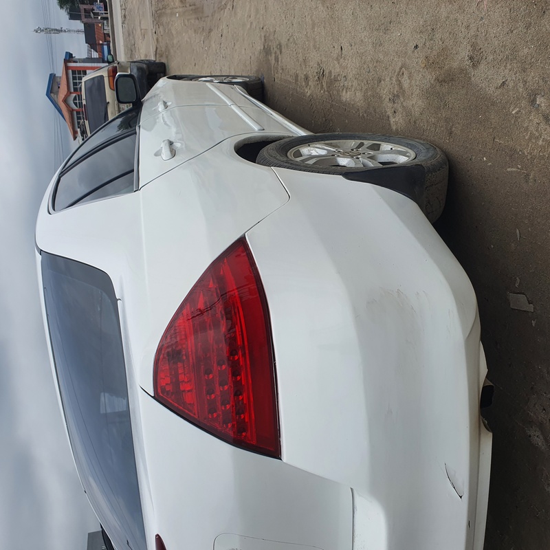 Honda Accord 2007 (white) In Lagos image