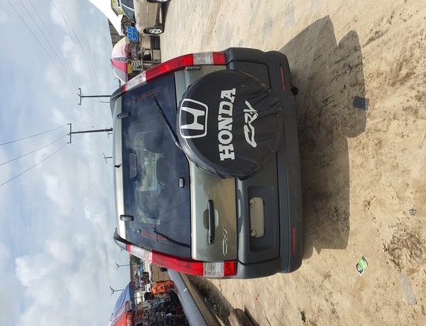 Honda CRV 2005 (gray) In Lagos