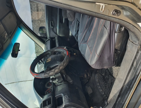 Honda CRV 2005 (gray) In Lagos