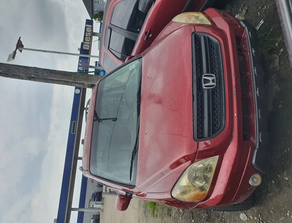 Honda Pilot 2004 (red) In Lagos