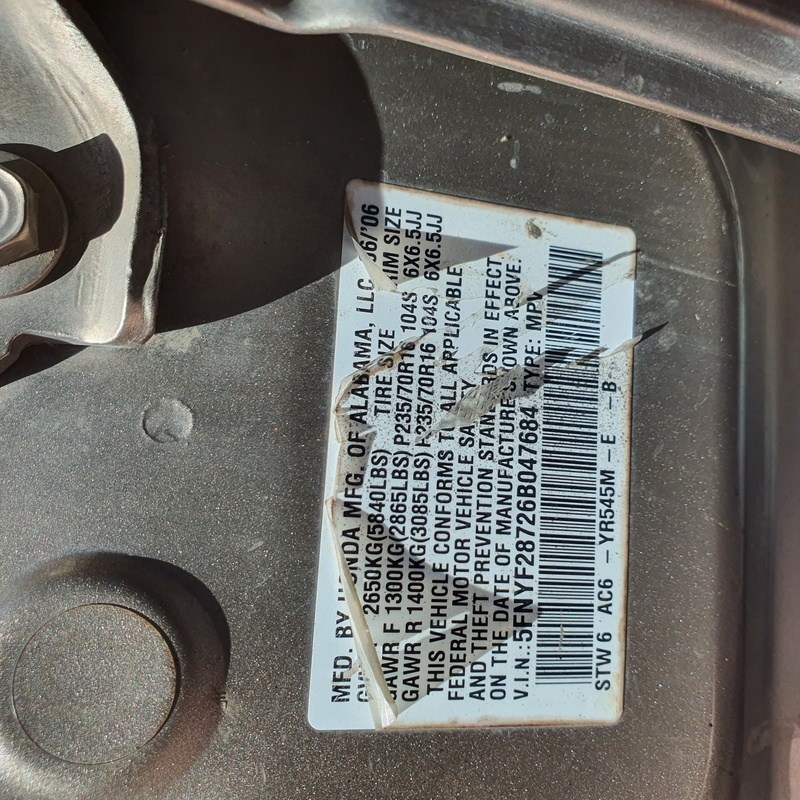 Honda Pilot 2005 (gold) In Ajah image