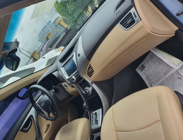 Hyundai Elantra 2012 (blue) In Lagos