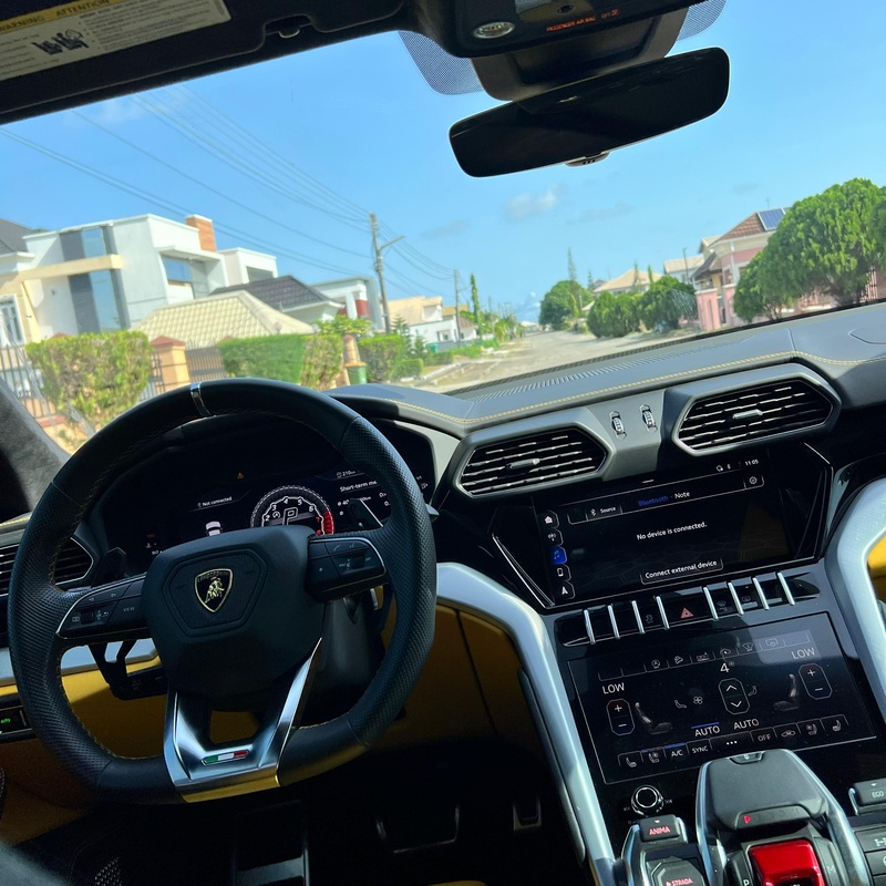 Lamboghini Urus 2020 (yellow) In Lekki Lagos image