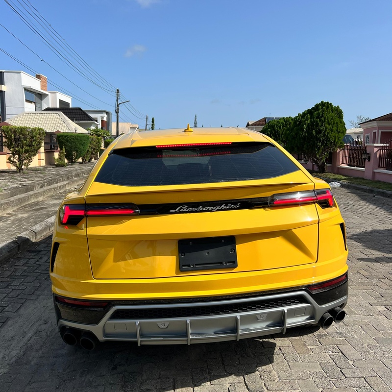 Lamboghini Urus 2020 (yellow) In Lekki Lagos image
