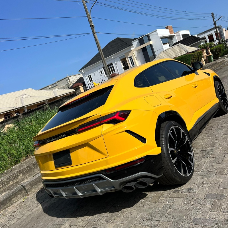 Lamboghini Urus 2020 (yellow) In Lekki Lagos image