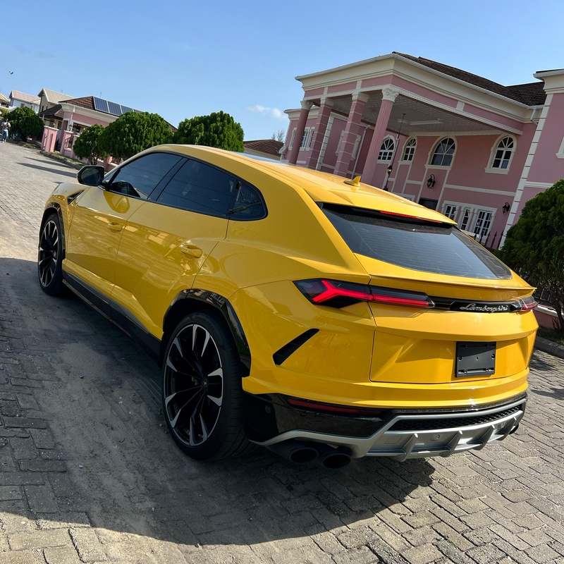 Lamboghini Urus 2020 (yellow) In Lekki Lagos image