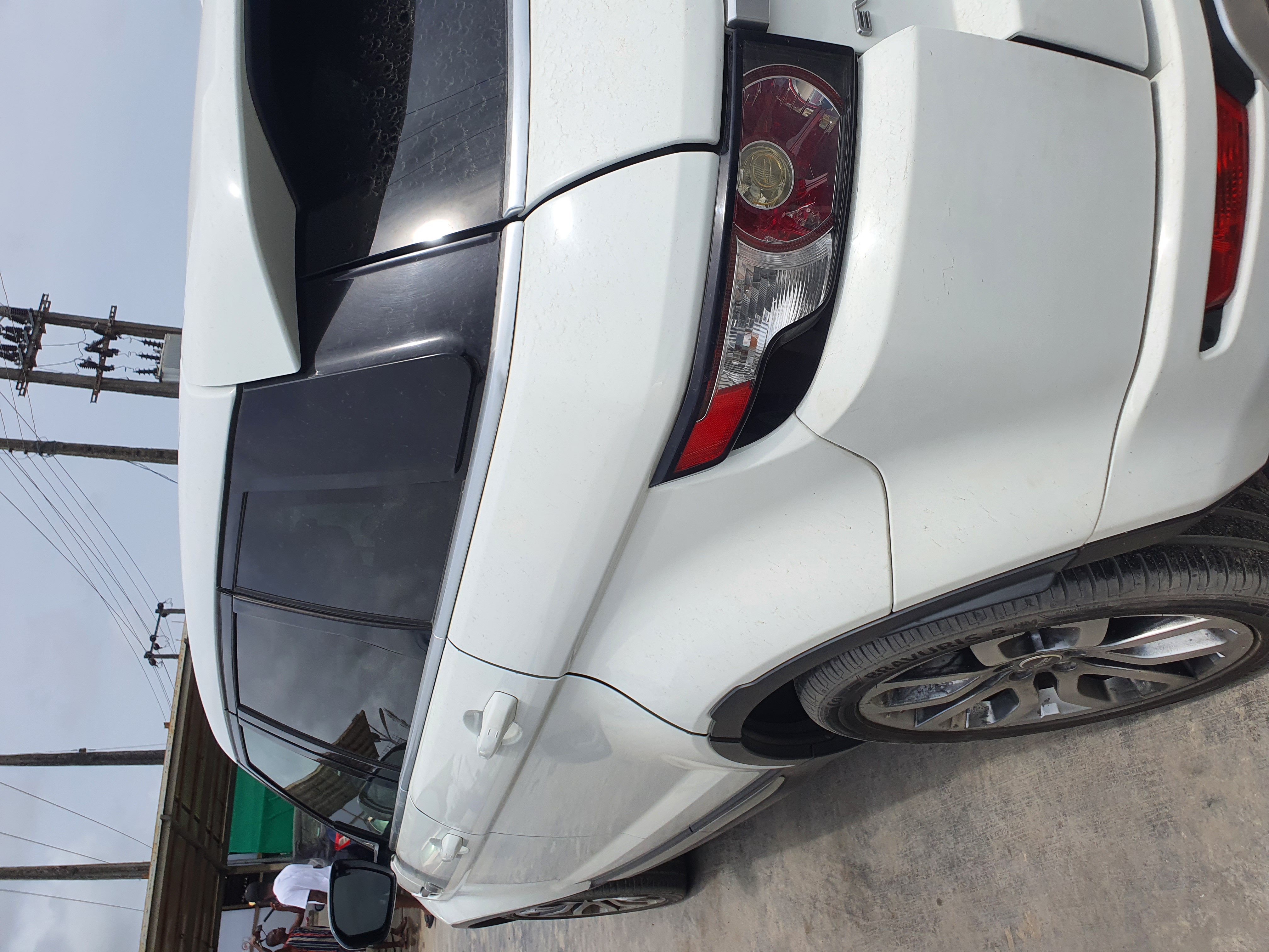 Car Image 8