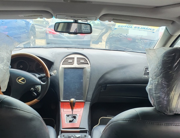 Lexus ES 350 2007 (black) In Lagos