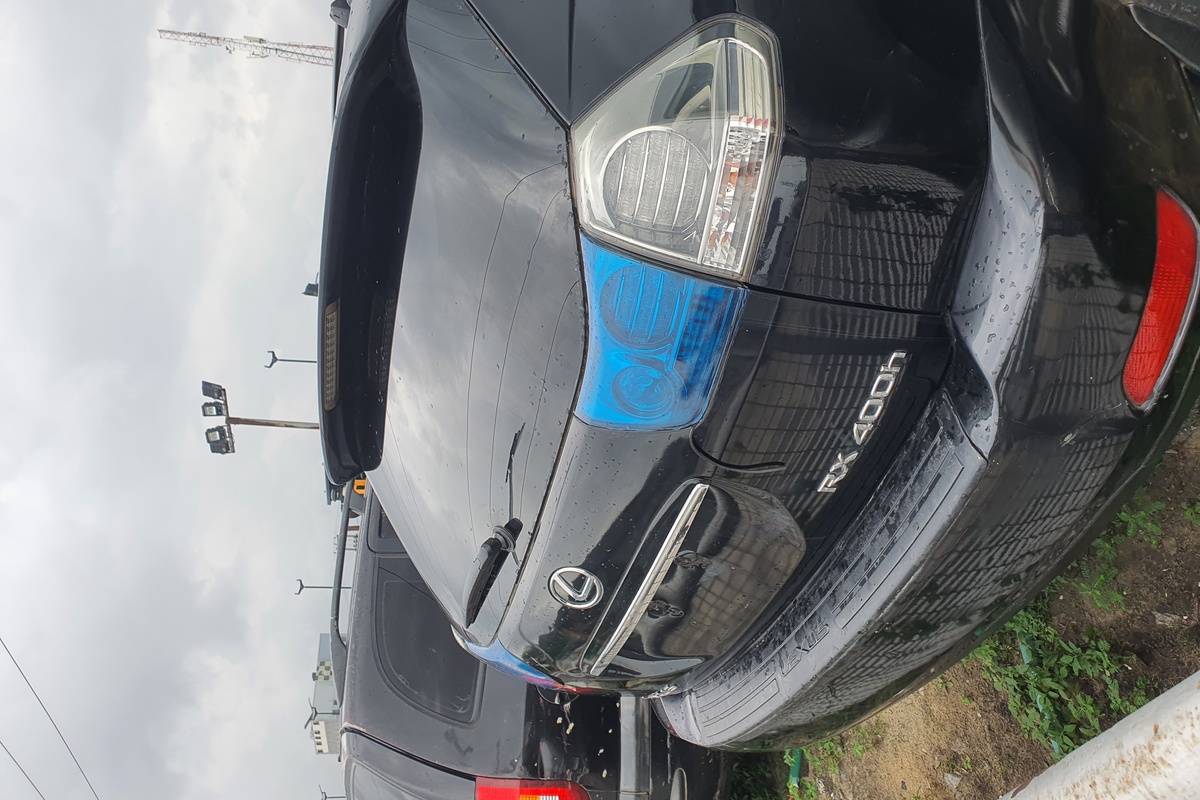 PAIGE AUTOS Hero Image