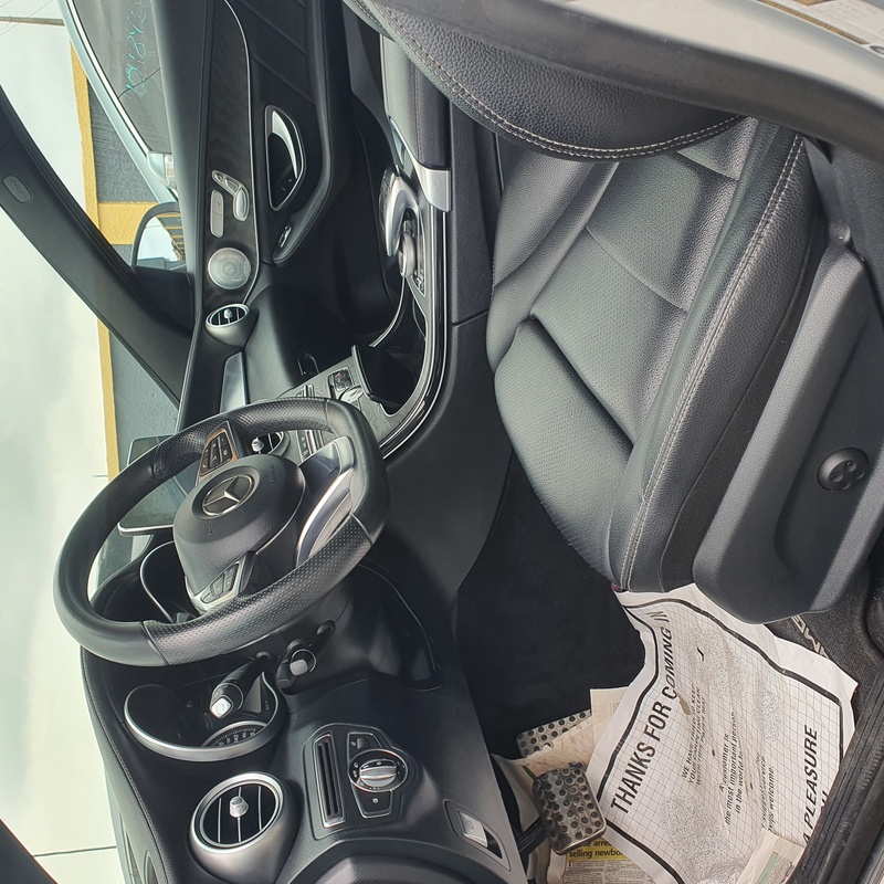 Mercedes Benz C300 4matic (silver) 2015 image
