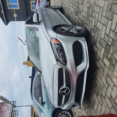 Mercedes Benz C300 4matic (silver) 2015