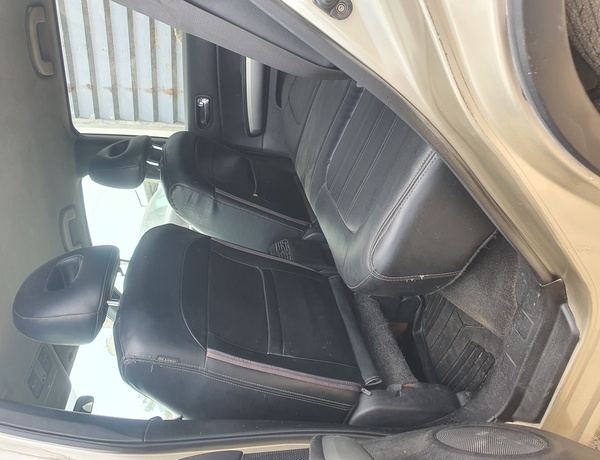 Nissan X trail 2011 (gold) In Lagos
