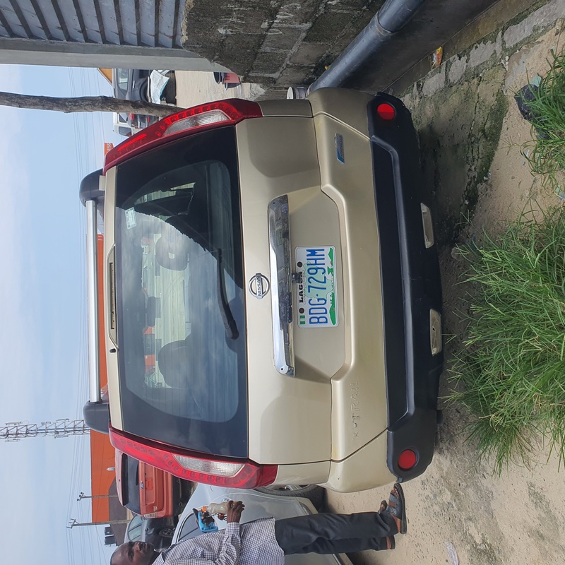 Nissan X trail 2011 (gold) In Lagos image