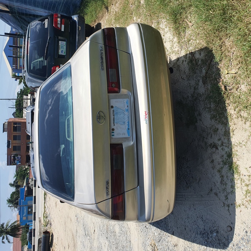 Toyota Camry 2000 (gold) LE In Ajah image
