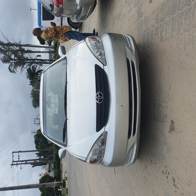 Toyota Camry 2004 Silver XLE In Lagos