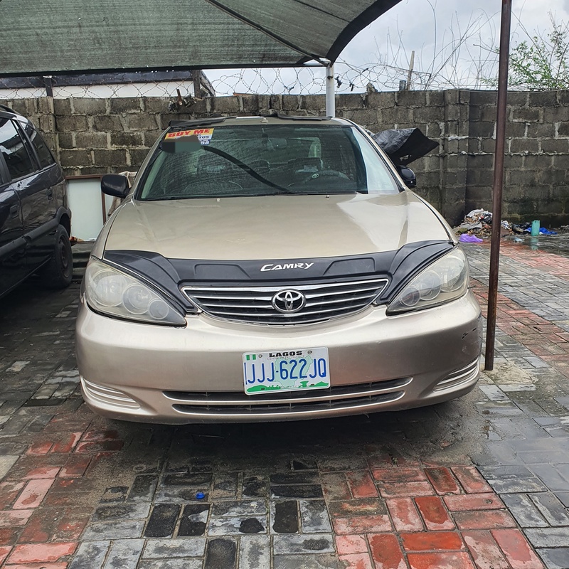 Toyota Camry 2005 (gold) In Lagos image
