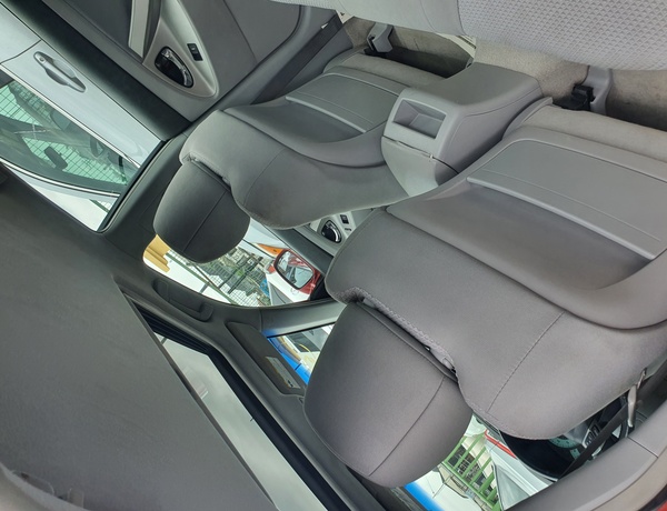 Toyota Camry 2010 (red) SE In Lagos