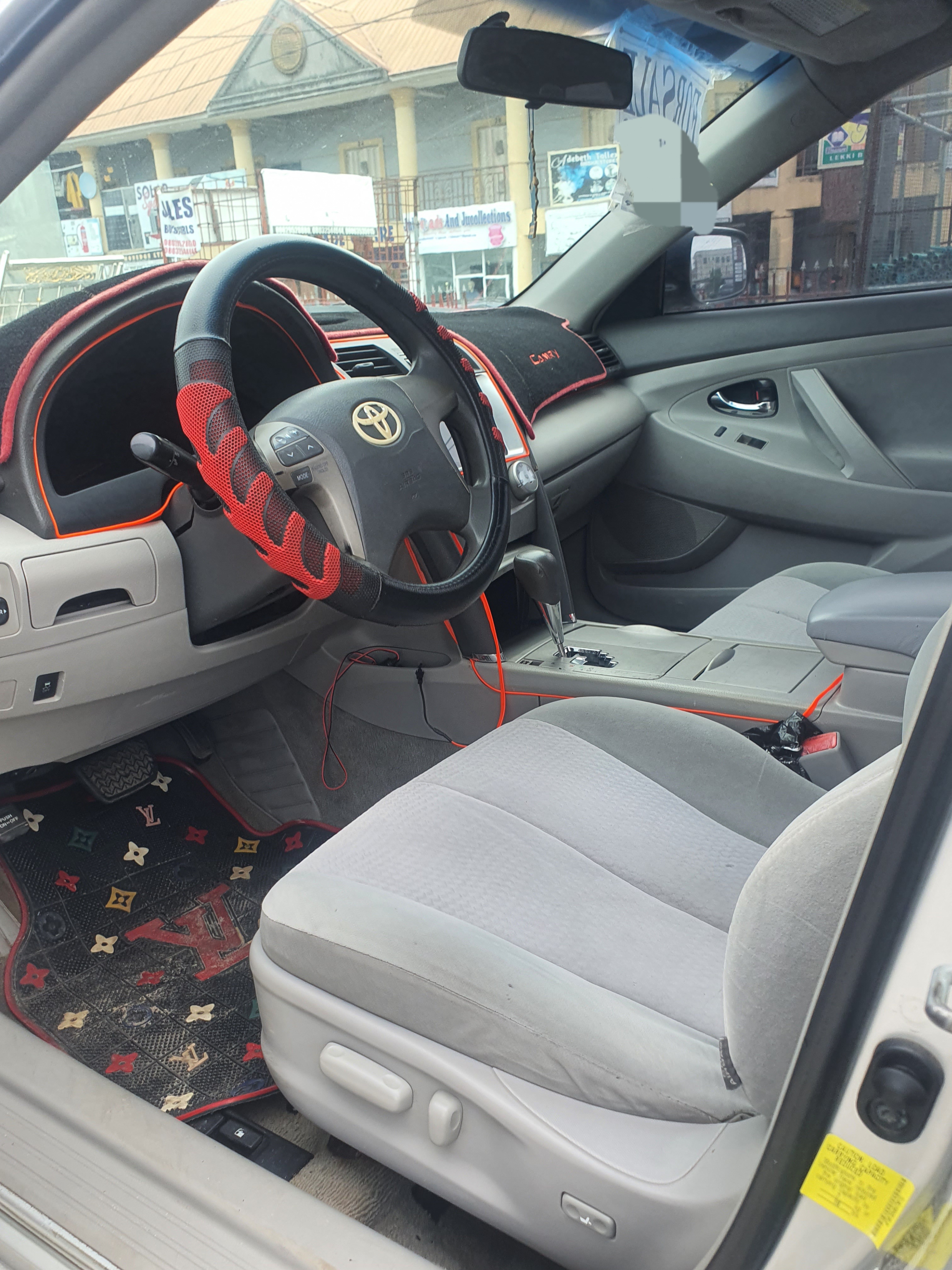 Car Image 6