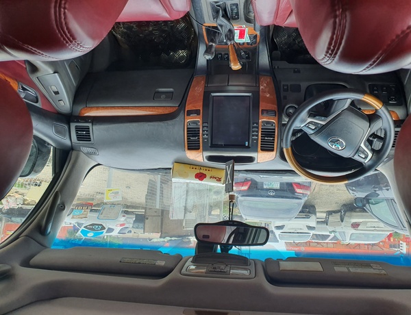 Toyota Land Cruiser Prado 2005 upgraded  to 2016 In Lagos