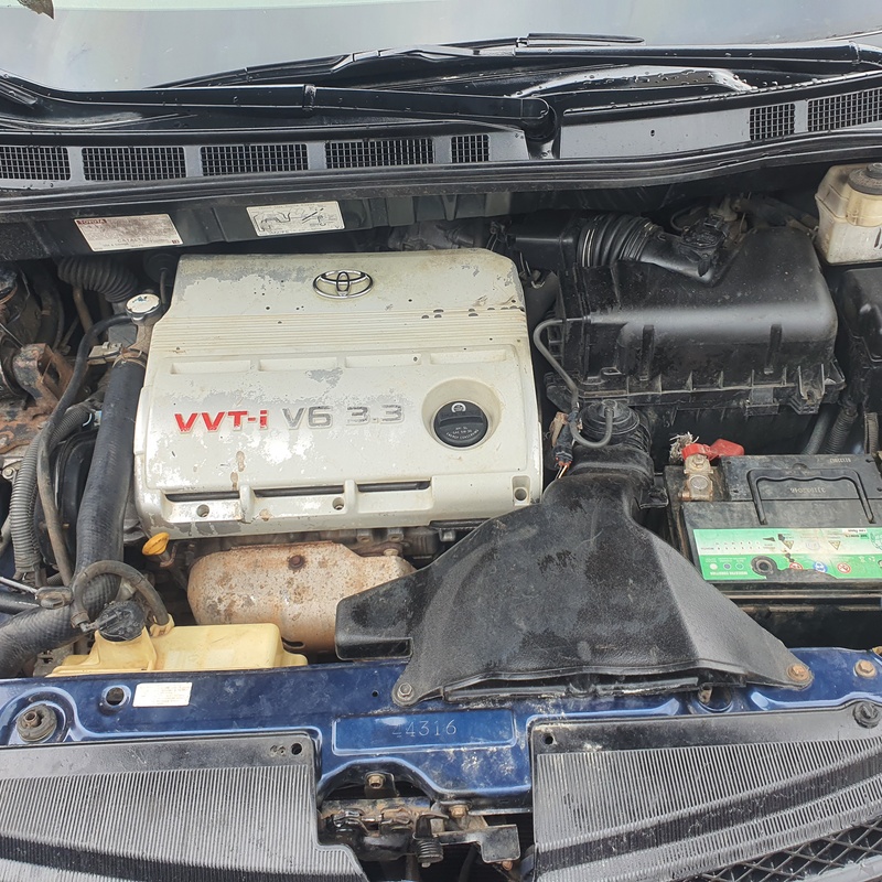 Toyota Sienna 2005 (blue) In Lagos image
