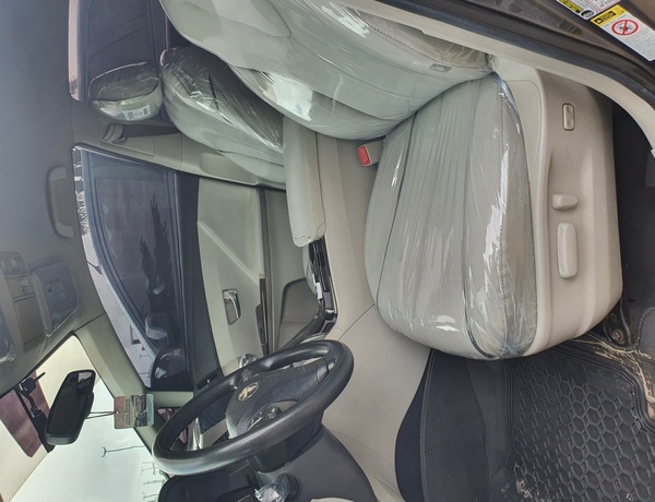 Toyota Venza 2012 (gray) In Lagos