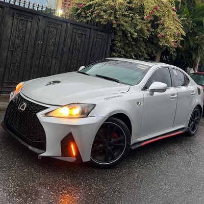2009 UPGRADED F SPORT IS250 2023 IN LAGOS 