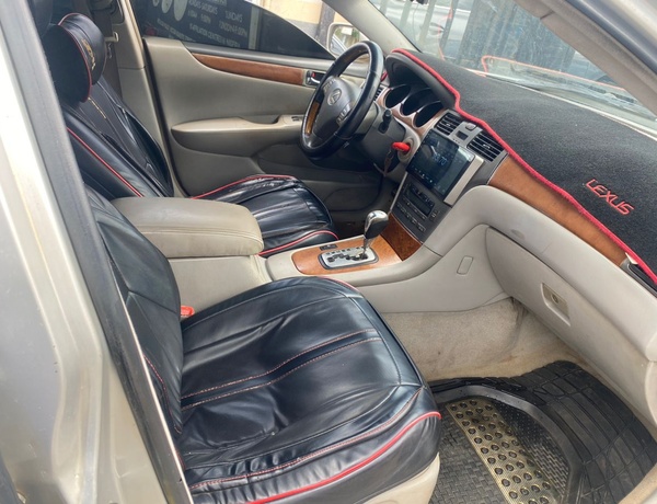 Reg. Lexus ES330 2005 Model In Lagos