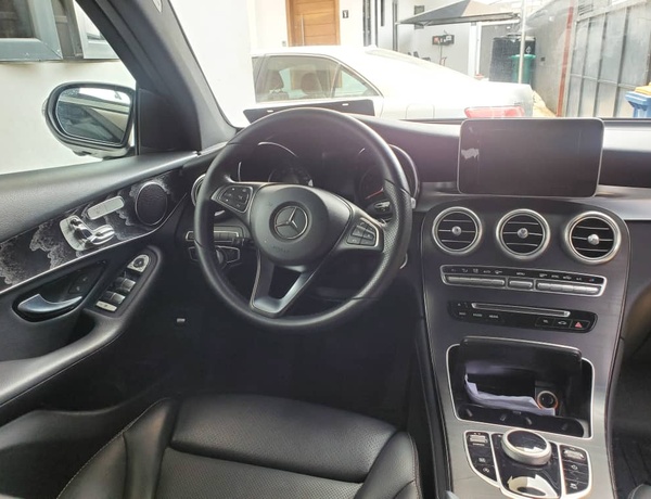 Mercedes Benz GLC300 In Lekki