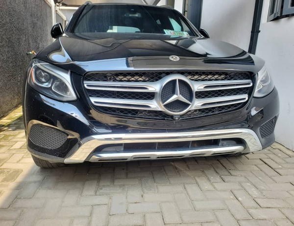 Mercedes Benz GLC300 In Lekki