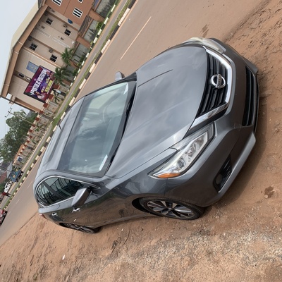 A month used First body Nissan SV in Enugu