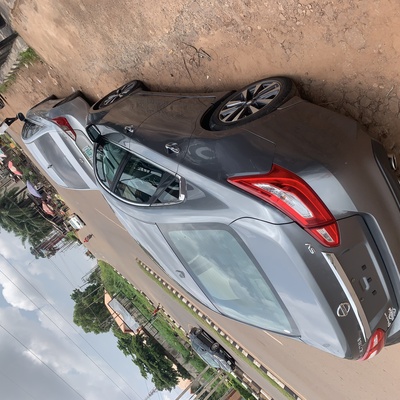 A month used First body Nissan SV in Enugu