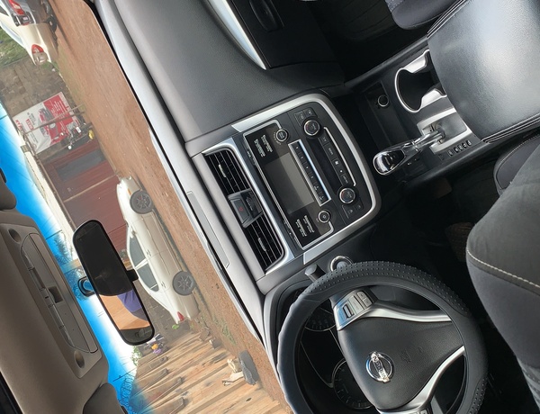 A month used First body Nissan SV in Enugu