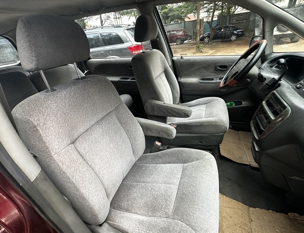 2000 Honda Shuttle In Igando,Lagos