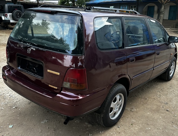 2000 Honda Shuttle In Igando,Lagos