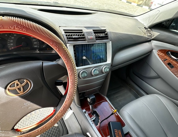 2009 Camry XLE In Lagos
