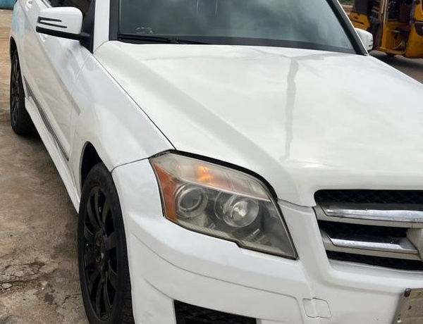 2010 Mercedes Benz GLK350 Double Pano Roof In Lagos