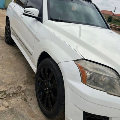 2010 Mercedes Benz GLK350 Double Pano Roof In Lagos