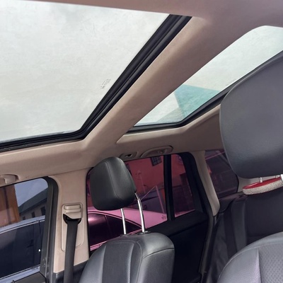 2010 Mercedes Benz GLK350 Double Pano Roof In Lagos
