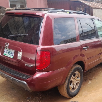 Registered 2002 Honda Pilot In Lagos