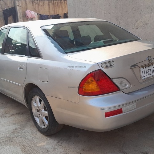 Registered 2002 Toyota Avalon for Sale In Lagos