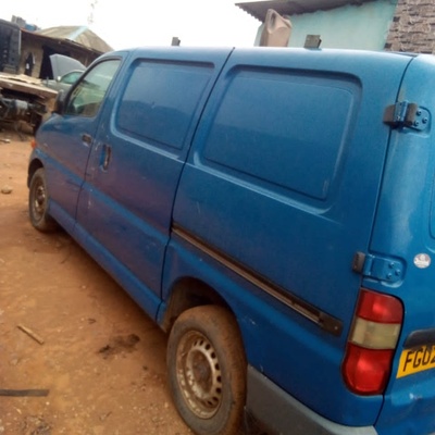 Tokunbo 2004 Toyota Hiace (Europe Spec) In Lagos