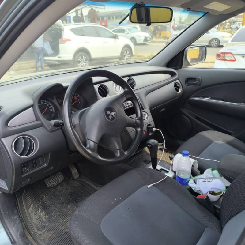 Tokunbo 2006 Mitsubishi Outlander In Lagos image