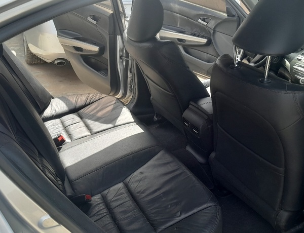 Tokunbo 2010 Honda Accord Full Option In Lagos