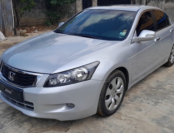 Tokunbo 2010 Honda Accord Full Option In Lagos