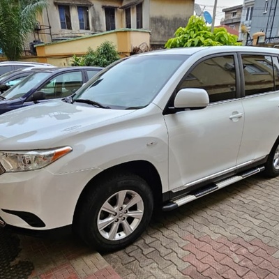 Tokunbo 2013 Toyota Highlander In Lagos