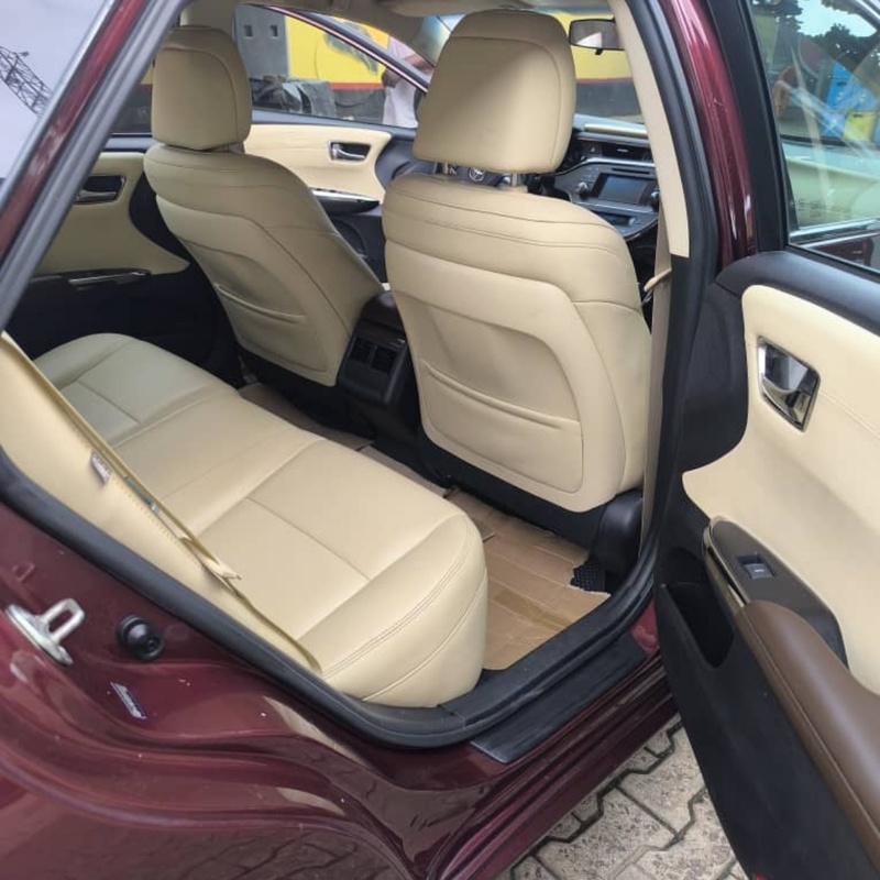 Tokunbo 2014 Toyota Avalon XLE In Lagos image
