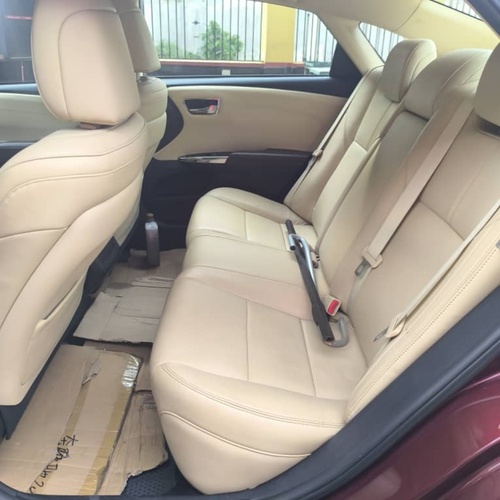 Tokunbo 2014 Toyota Avalon XLE In Lagos