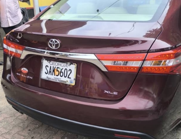 Tokunbo 2014 Toyota Avalon XLE In Lagos